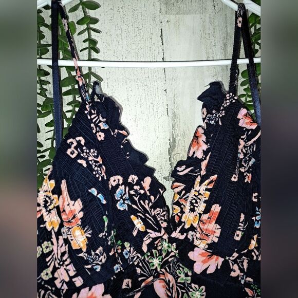 NWOT Free People Cord Looking Glass Mini in Navy/Floral - Picture 9 of 15